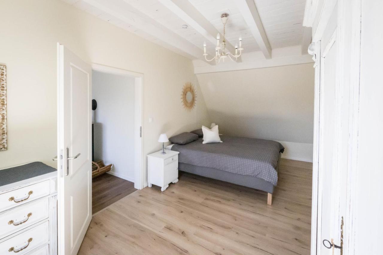 Oberhoffen-les-Wissembourg Romantik-Home Nordelsass - Ferienwohnung Fuer Selbstversorger מראה חיצוני תמונה